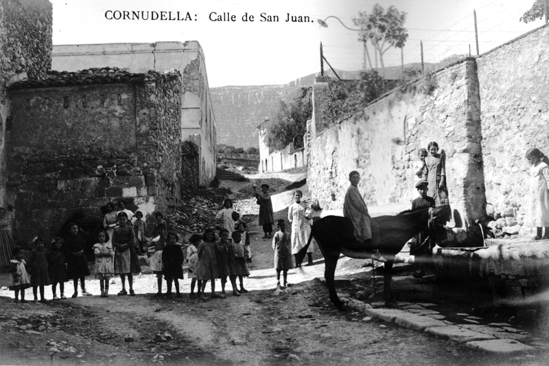 El carrer del Bassot, els Abeuradors i la Font Vella (principis s.XX)