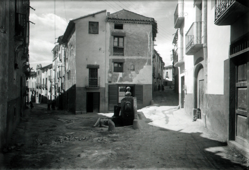 Els carrers Major i de Sant Antoni (1934)